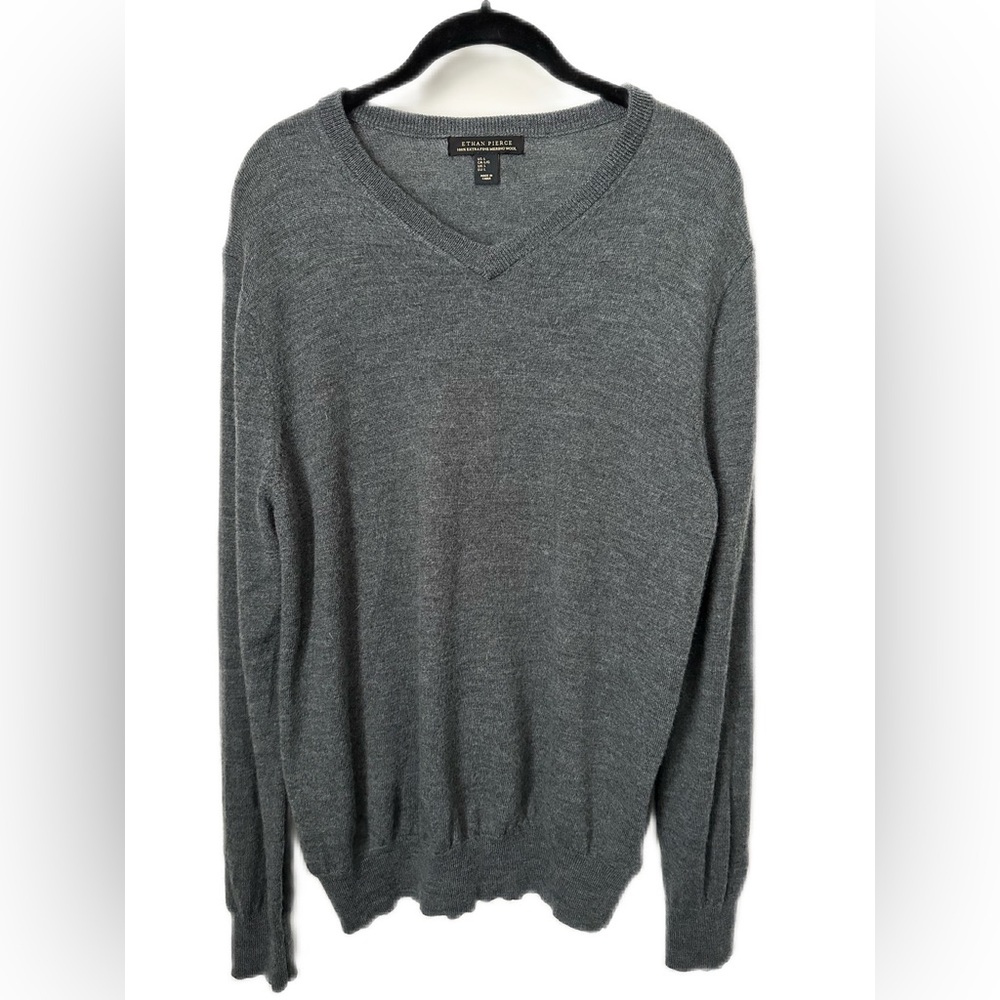 ETHAN PIERCE 100% Extra Fine Merino Wool Lightweight V Neck Sweater Men’s Large
